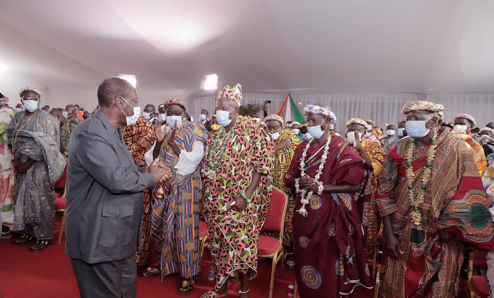 Côte d’Ivoire : Le chef de l’Etat échange avec les autorités locales du Moronou