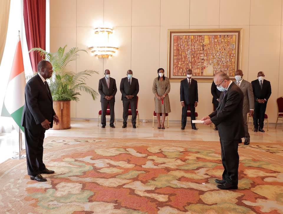 Côte d’Ivoire : Cinq ambassadeurs chez le Président Ouattara