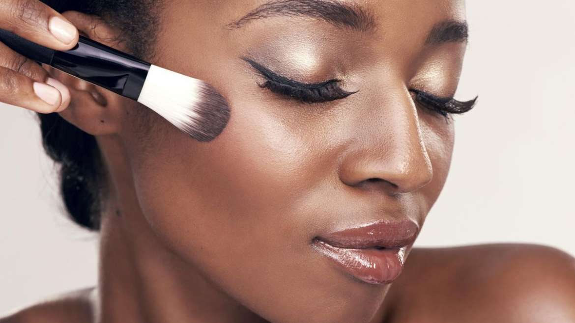 Réussir son make-up : Comment bien choisir ses pinceaux de maquillage ?