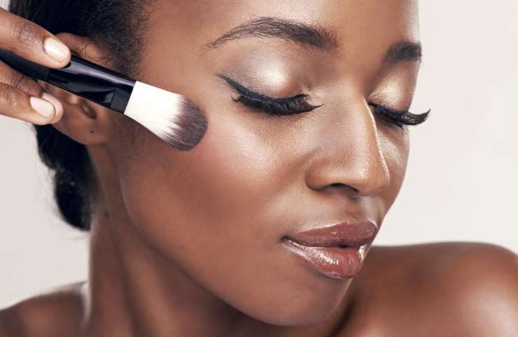Réussir son make-up : Comment bien choisir ses pinceaux de maquillage ?