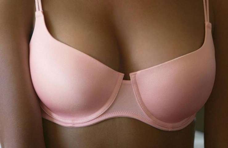 Astuces :  Jeunes filles, comment raffermir les seins ?