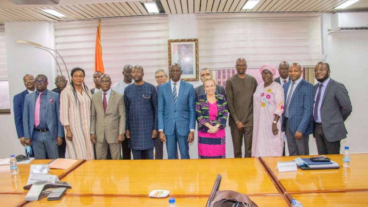Conclusions des travaux des Etats généraux de l’Education : une délégation de l’Unesco échange avec Adama Diawara