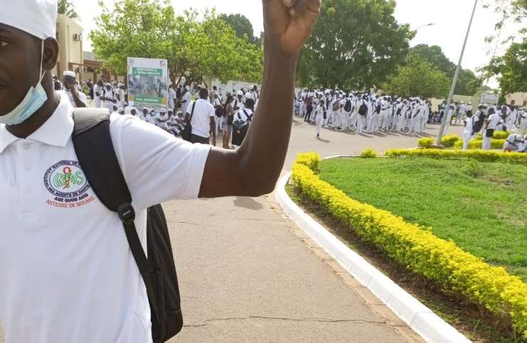 Bouaké : Les étudiants de l’antenne de l’Infas Bouaké revendiquent pour plusieurs mois d’arriérés de bourses impayées.