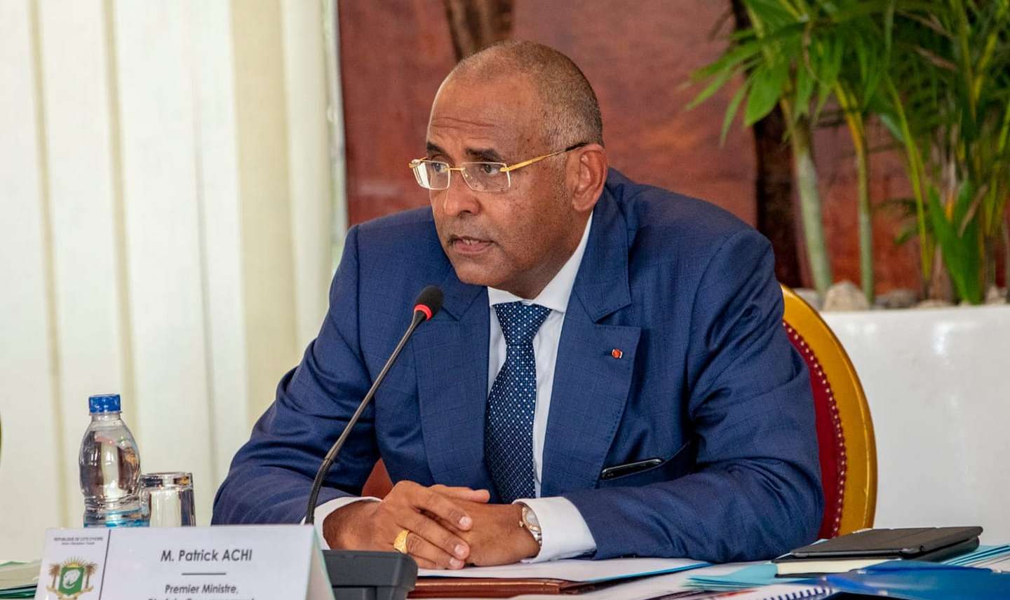 Le Premier Ministre Patrick Achi rend la démission de son gouvernement