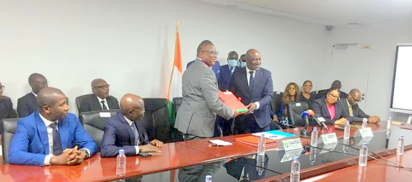 Passation de charges au ministère de l’Economie numérique : Amadou Coulibaly s’engage à travailler dans la continuité