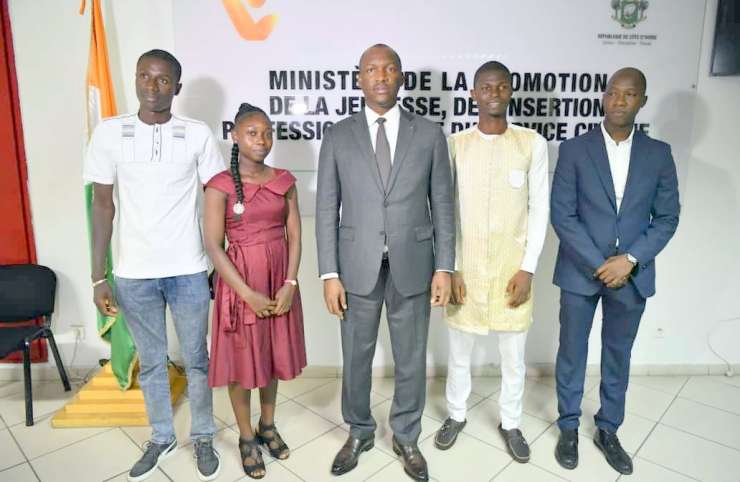 Promotions des jeunes champions : le gouvernement initie le projet ‘’ Nos héros »