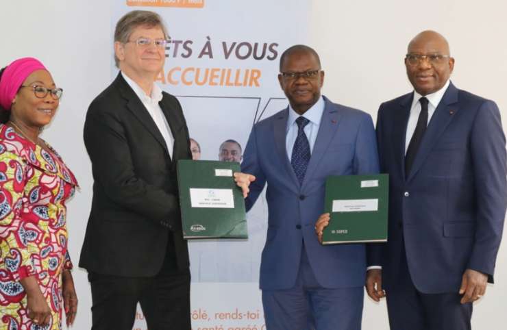 Cmu – Diaspora ivoirienne : signature de contrat de partenariat entre la Cnam et la Mfdi