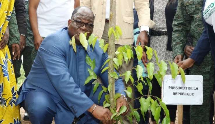 Côte d’Ivoire/Le ministre des Eaux et Forêts invite les populations à profiter de la période pluvieuse pour reboiser