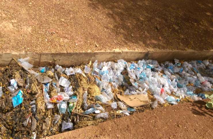 Jet de sachets et ordures dans les caniveaux : la justice va sévir