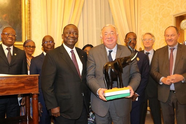 Le président du Sénat français appelle la Côte d’Ivoire à poursuivre son engagement contre le terrorisme