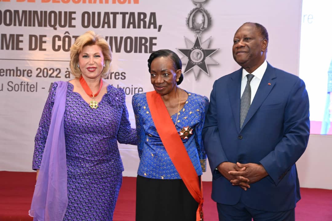 <strong>Œuvres de bienfaisance : Dominique Ouattara élevé à la Dignité de grand officier de l’ordre national</strong>