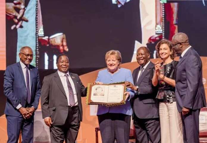 Prix Félix Houphouët-Boigny 2022: Macky Sall félicite la lauréate Angela Merkel