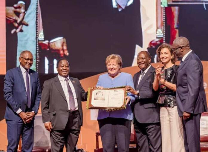 Prix Félix Houphouët-Boigny 2022: Macky Sall félicite la lauréate Angela Merkel
