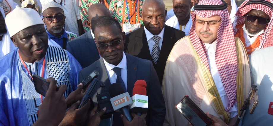 Hadj 2023 : les premiers pèlerins ivoiriens regagnent Abidjan