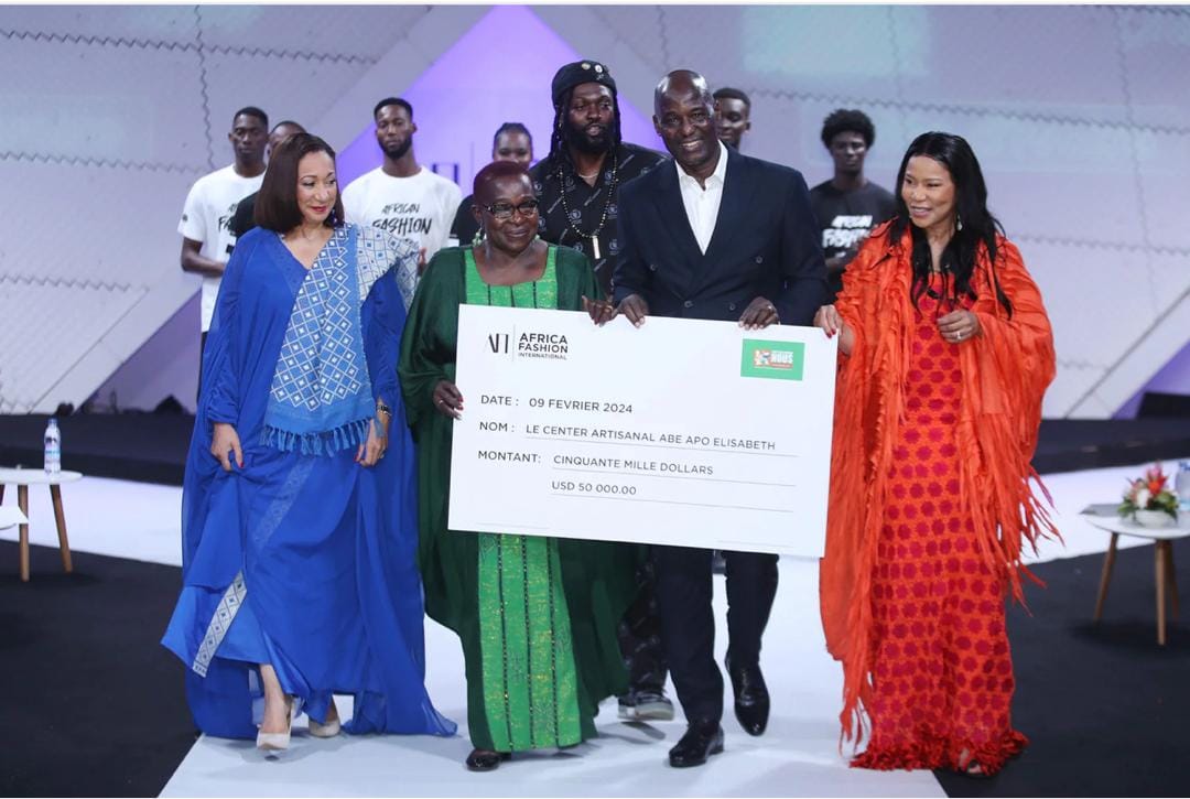 Africa fashion international : Défilé de mode pour une levée de fonds