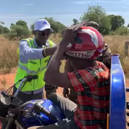 Sécurité routière: Le port du casque exigé au conducteurs de moto