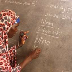 Langue maternelle: Célébration de la diversité linguistique