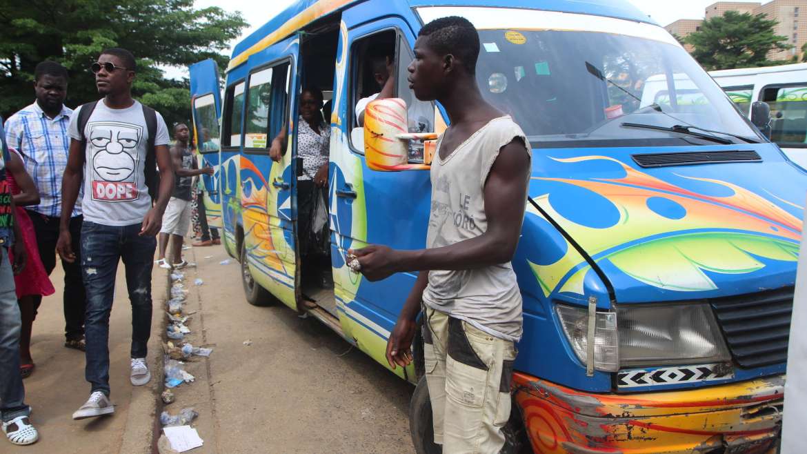 Fluidité du trafic routier: Les «Gbaka» interdits à Adjamé